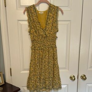 Max Studio - Like New! Just above knee dress. M